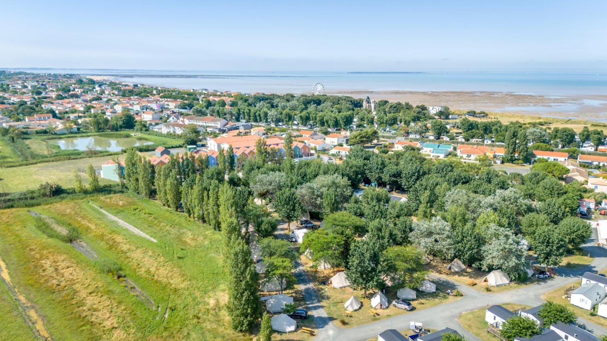 Готель Kampaoh La Rochelle Шатлайон-Плаж Екстер'єр фото